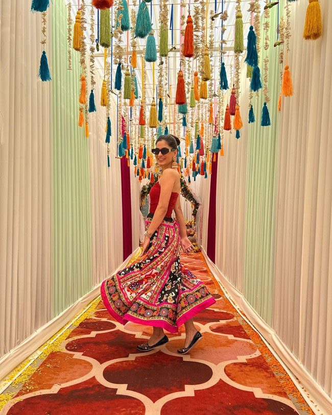 Staggering Poses Of Karshima Sharma